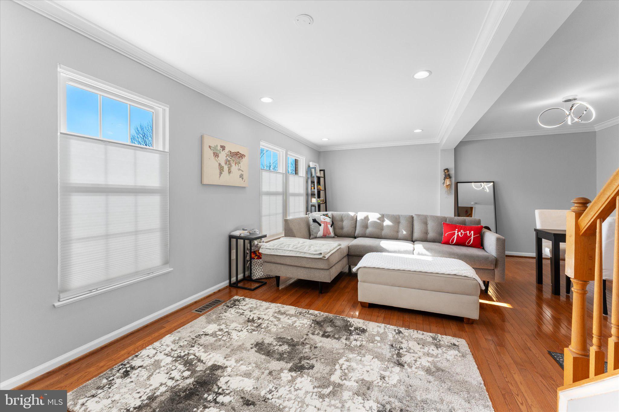 KINGSTOWNE - Residential