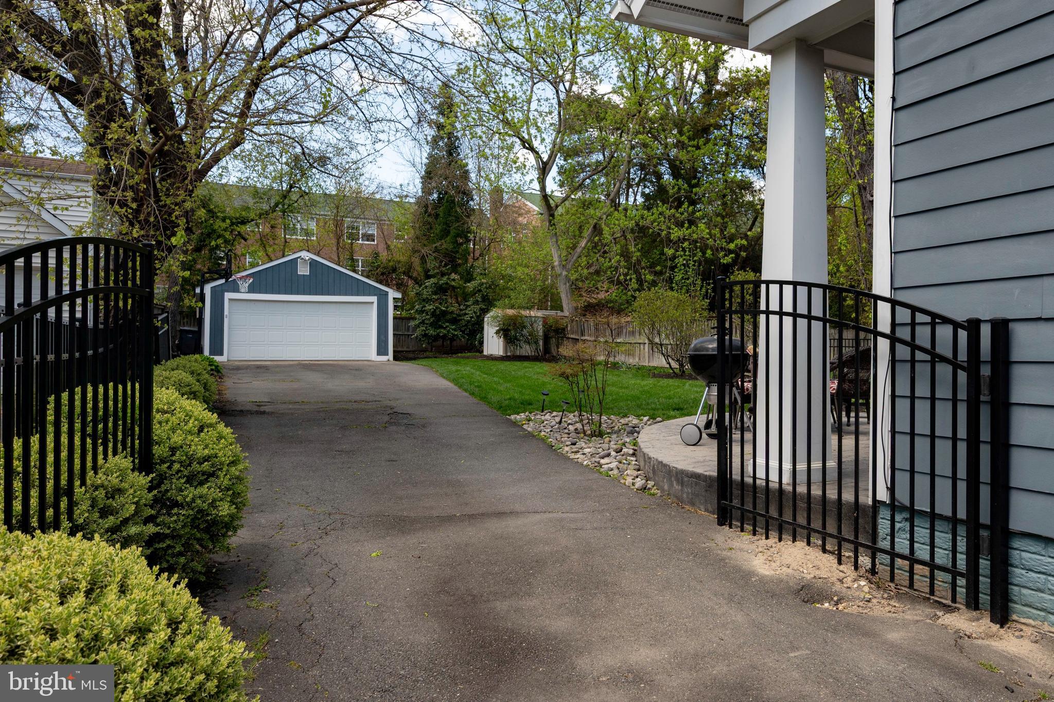 KERR'S ADDITION - Residential