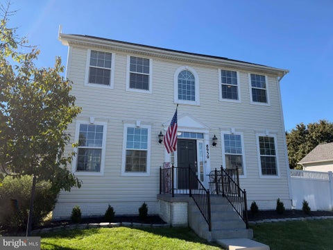 Photo of 8950 Screech Owl Court, GAINESVILLE, VA 20155 (MLS # VAPW2131830)
