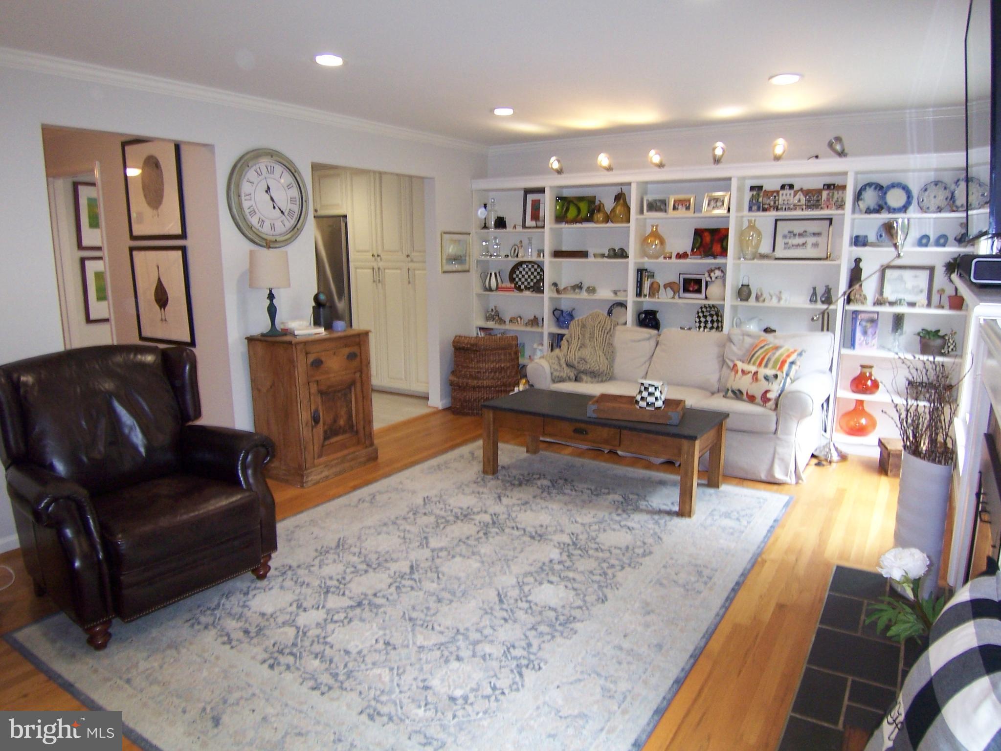 WESTMORELAND SQUARE - Residential Lease