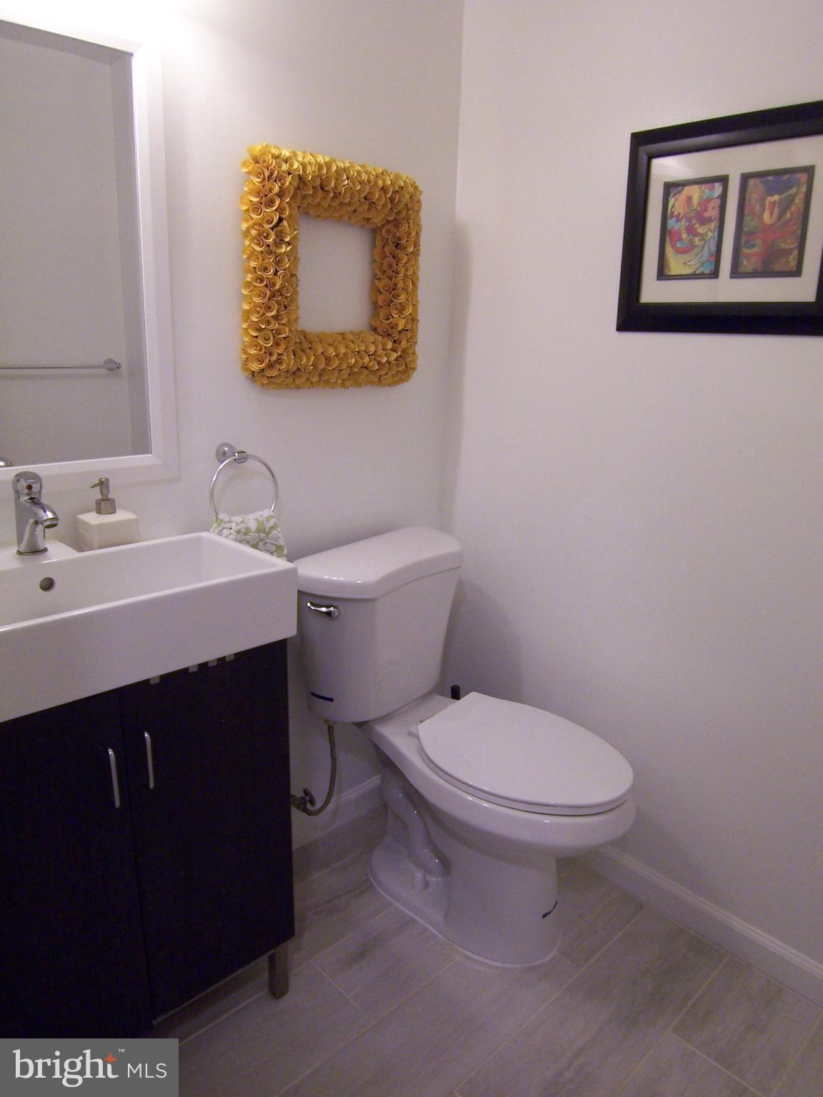 WESTMORELAND SQUARE - Residential Lease