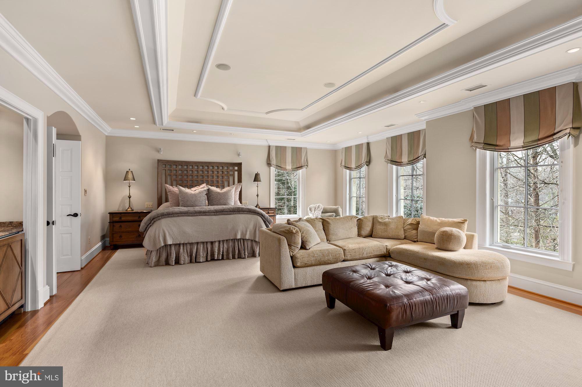 LANGLEY FOREST - Residential