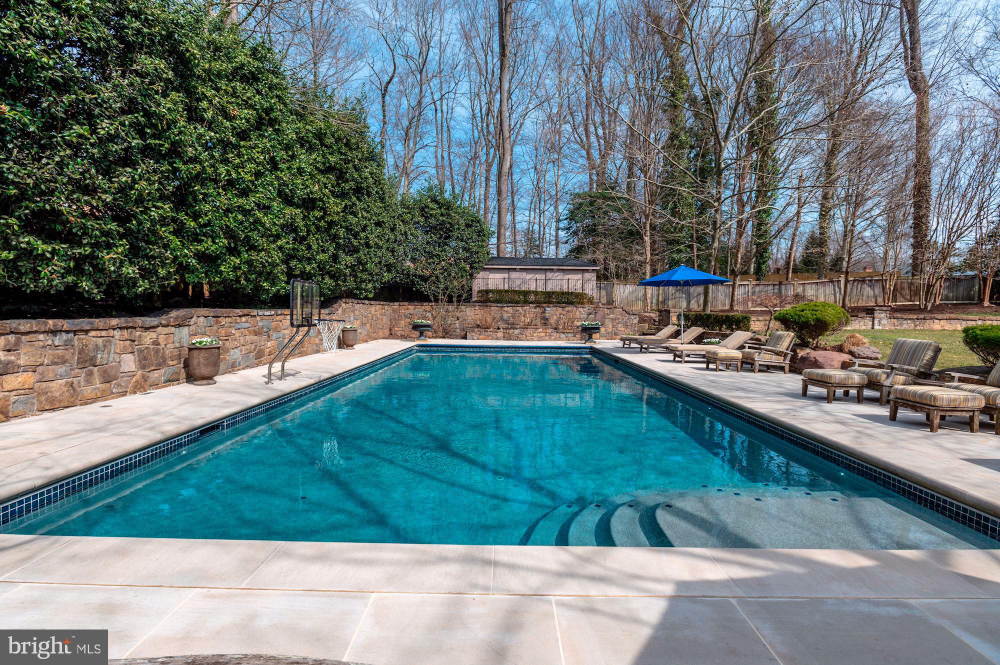 LANGLEY FOREST - Residential