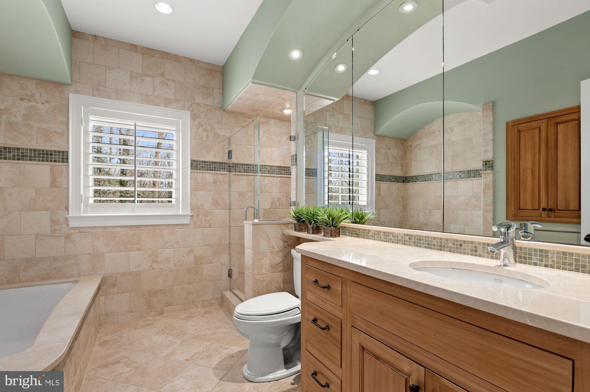 LANGLEY FOREST - Residential