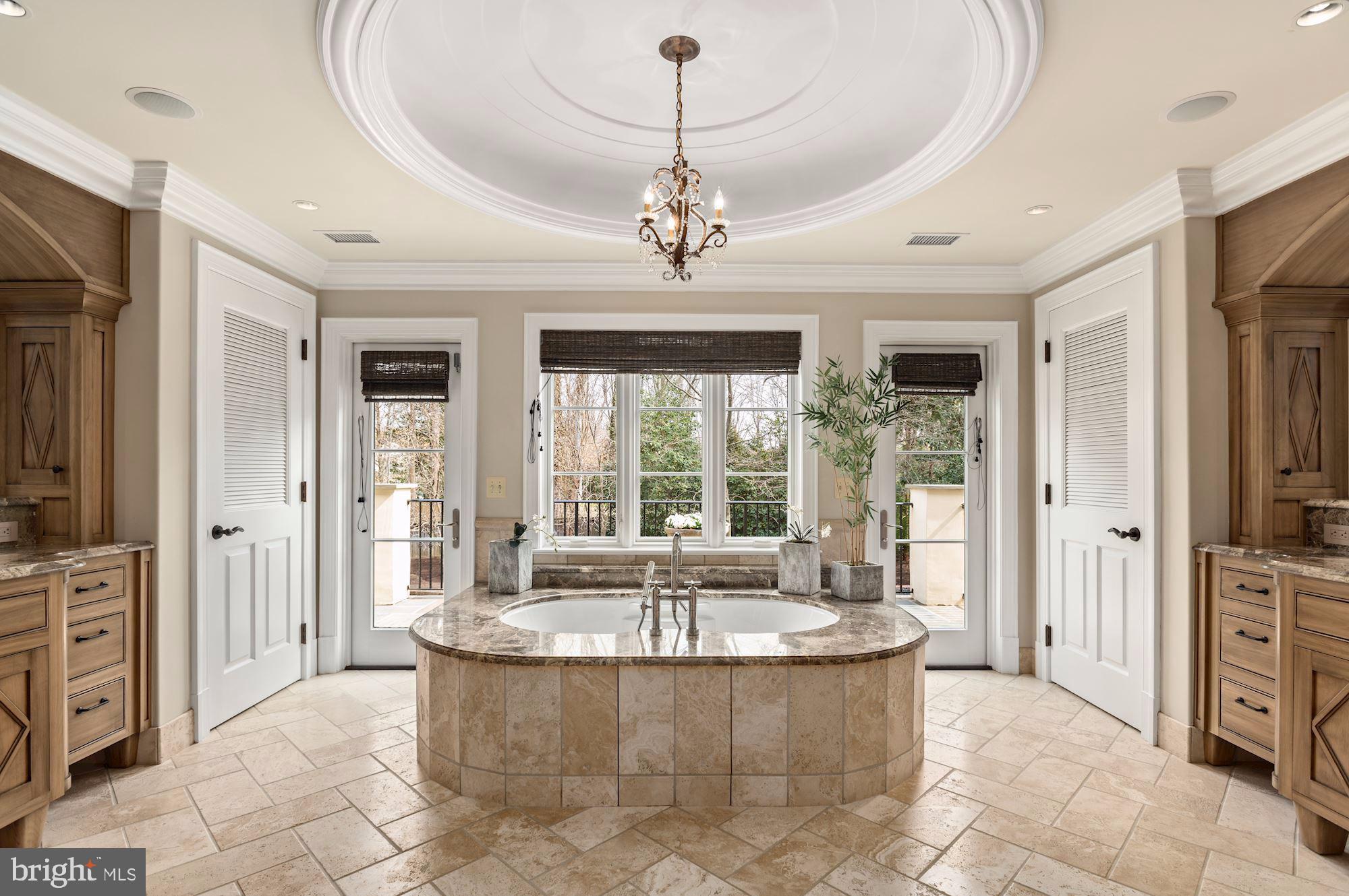 LANGLEY FOREST - Residential