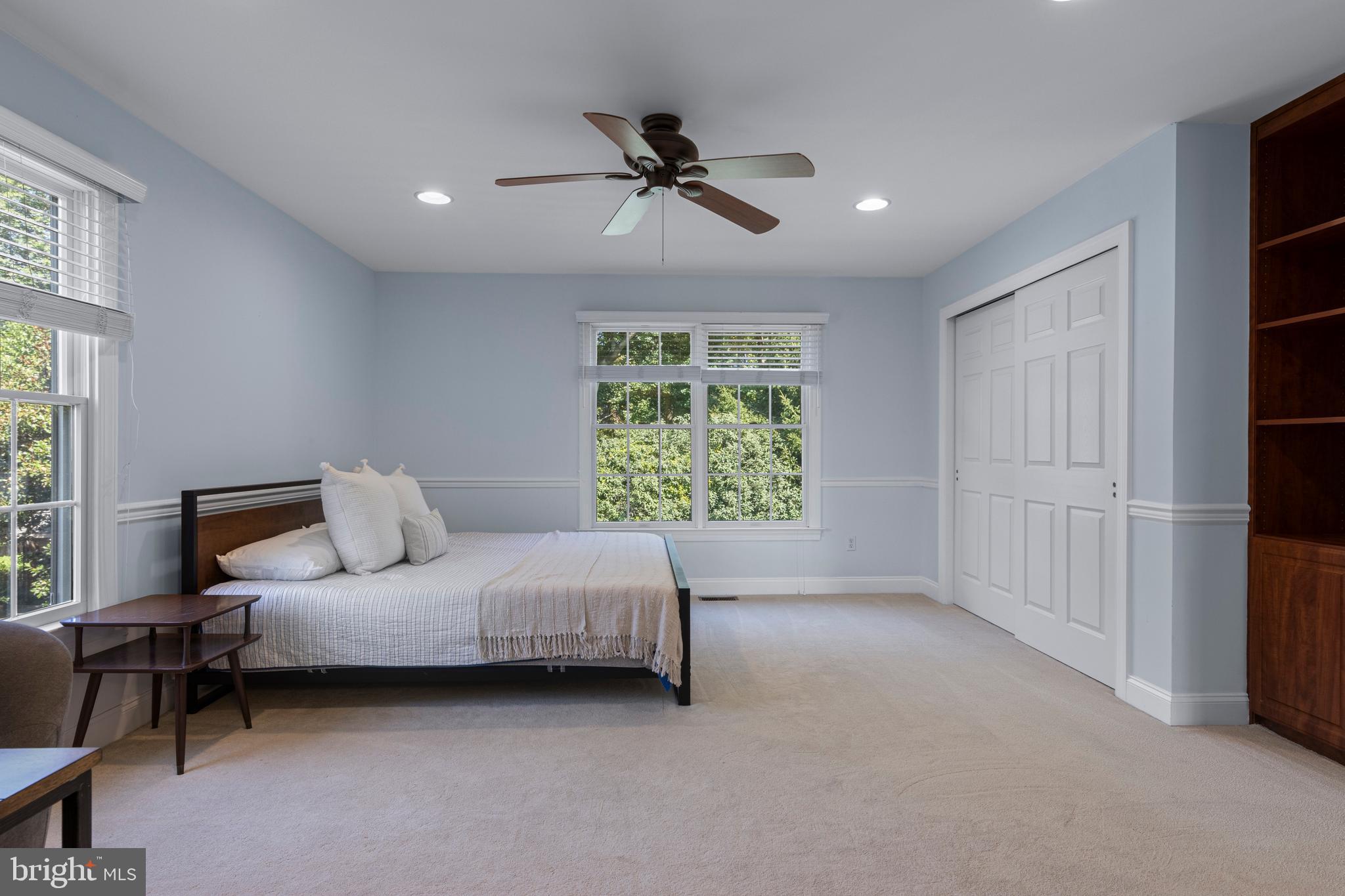 ROCKFORD CROSSING - Residential