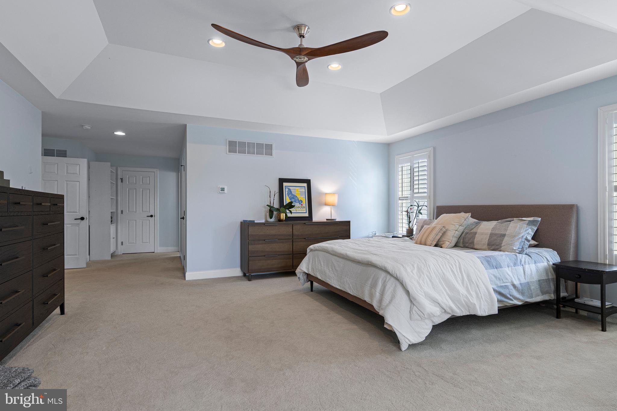 ROCKFORD CROSSING - Residential