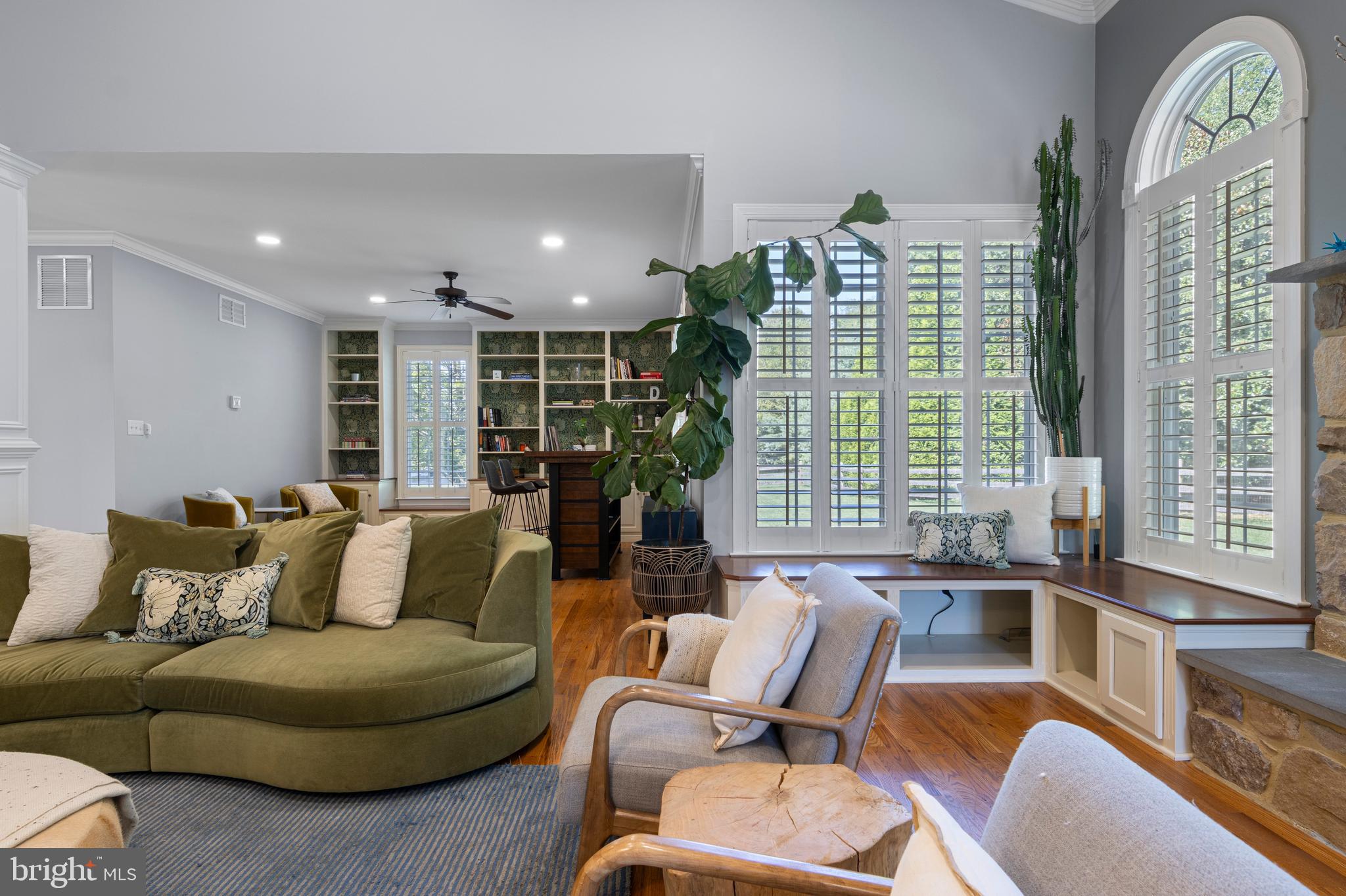 ROCKFORD CROSSING - Residential