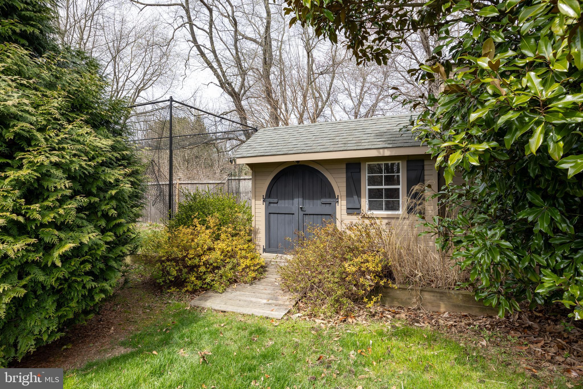 ROCKFORD CROSSING - Residential