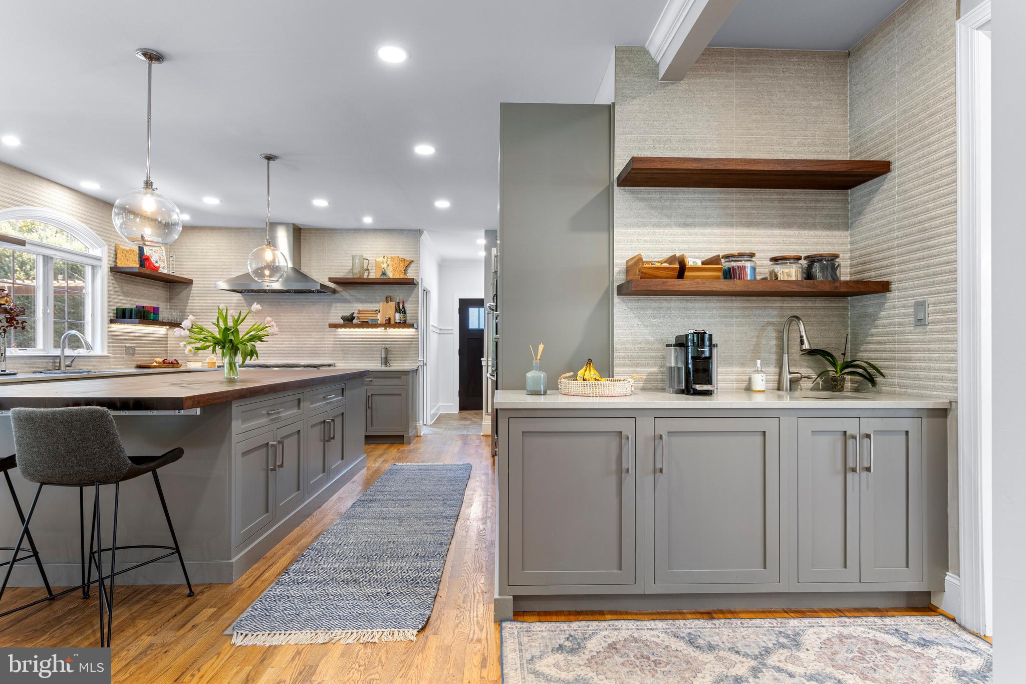 ROCKFORD CROSSING - Residential