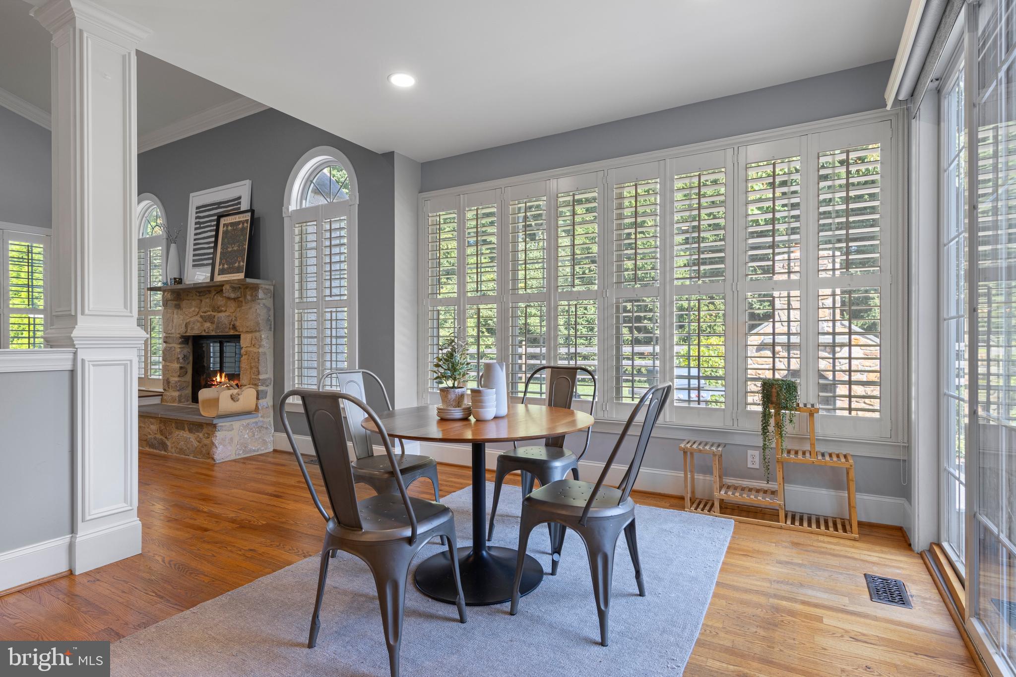 ROCKFORD CROSSING - Residential