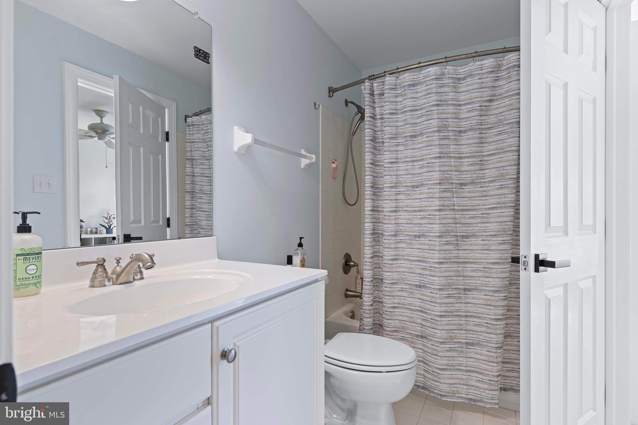 ROCKFORD CROSSING - Residential