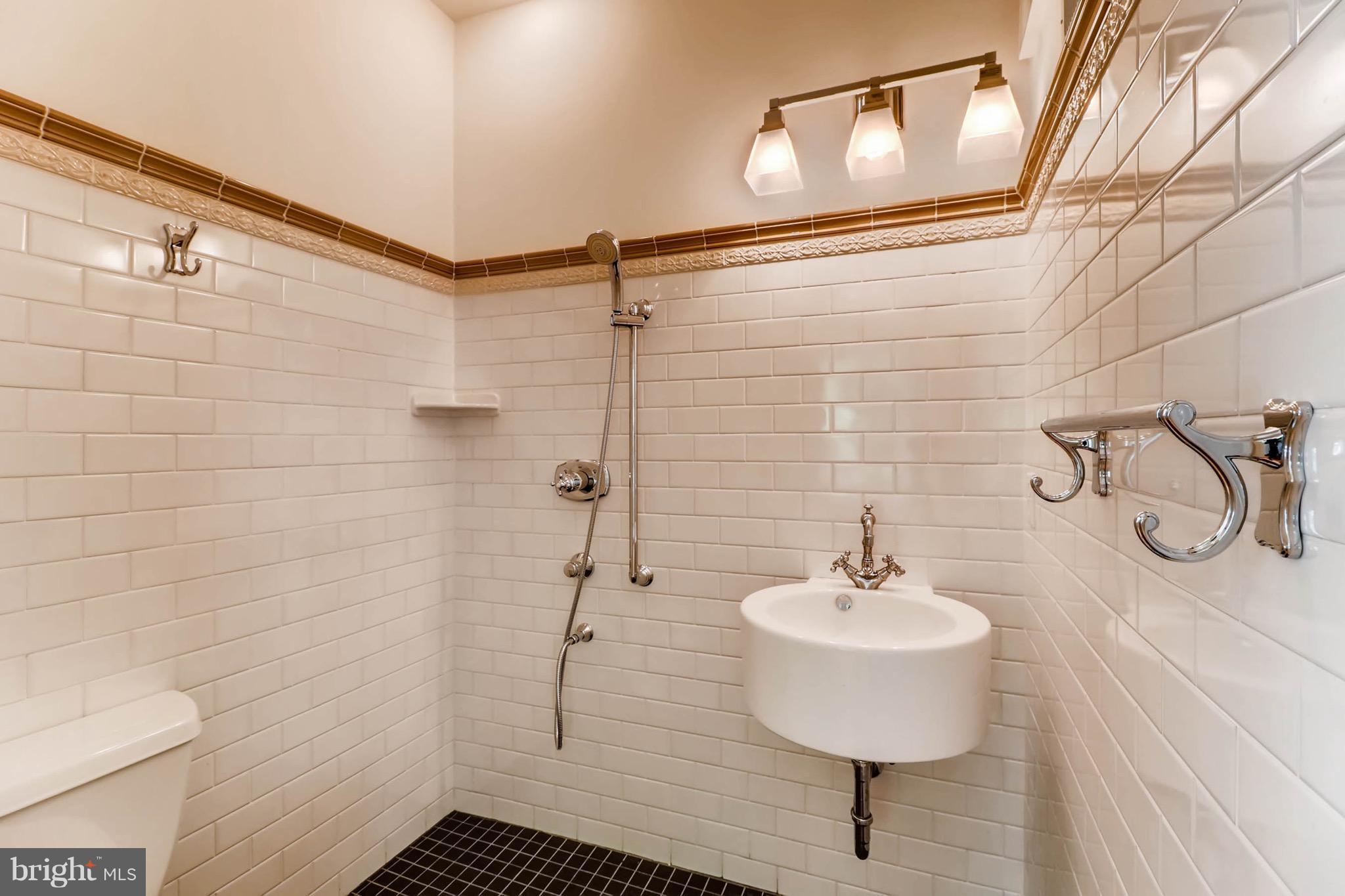 ALMA SMITH - Residential