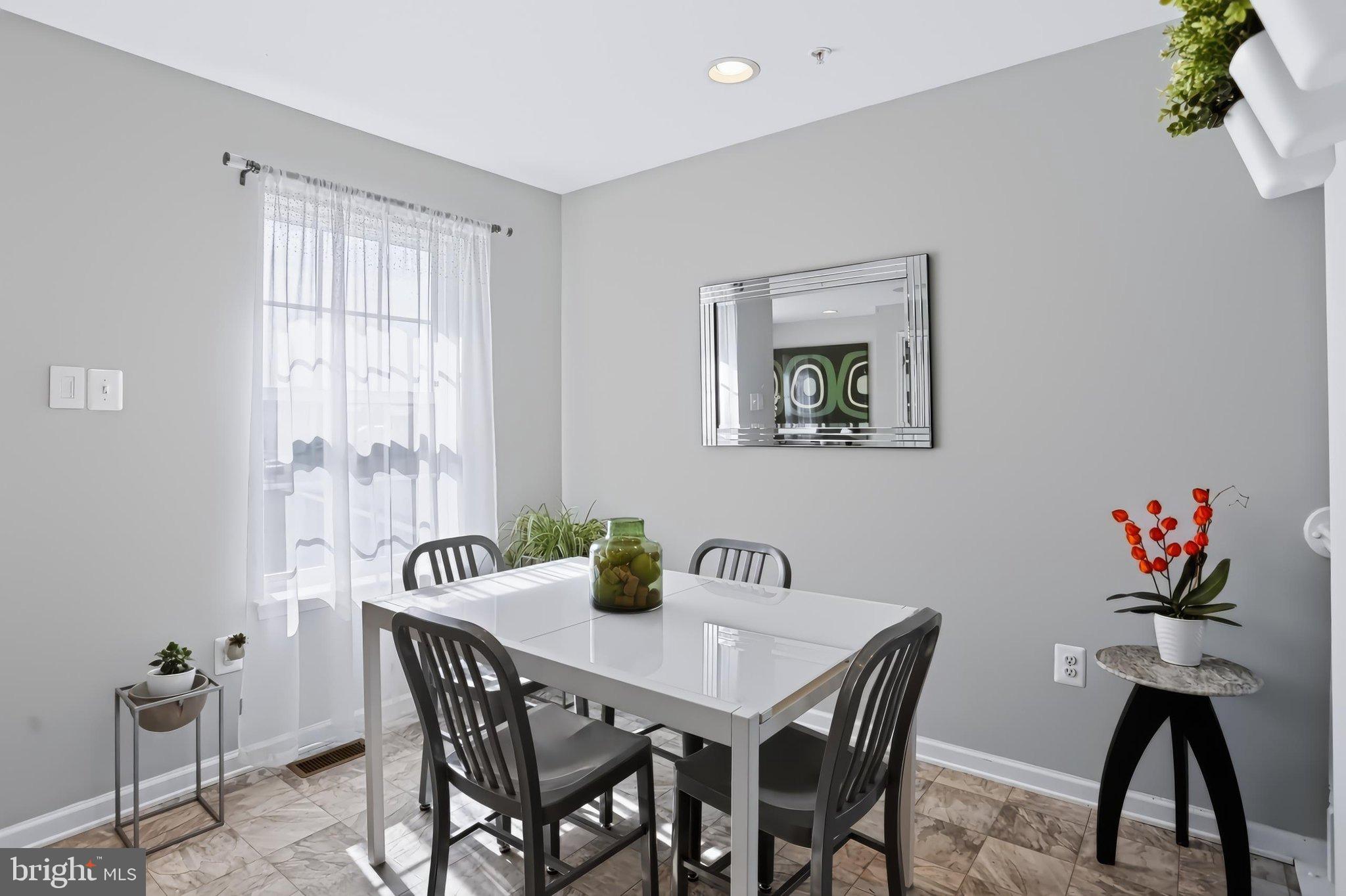 3560 MAPLEWOOD COURT 39