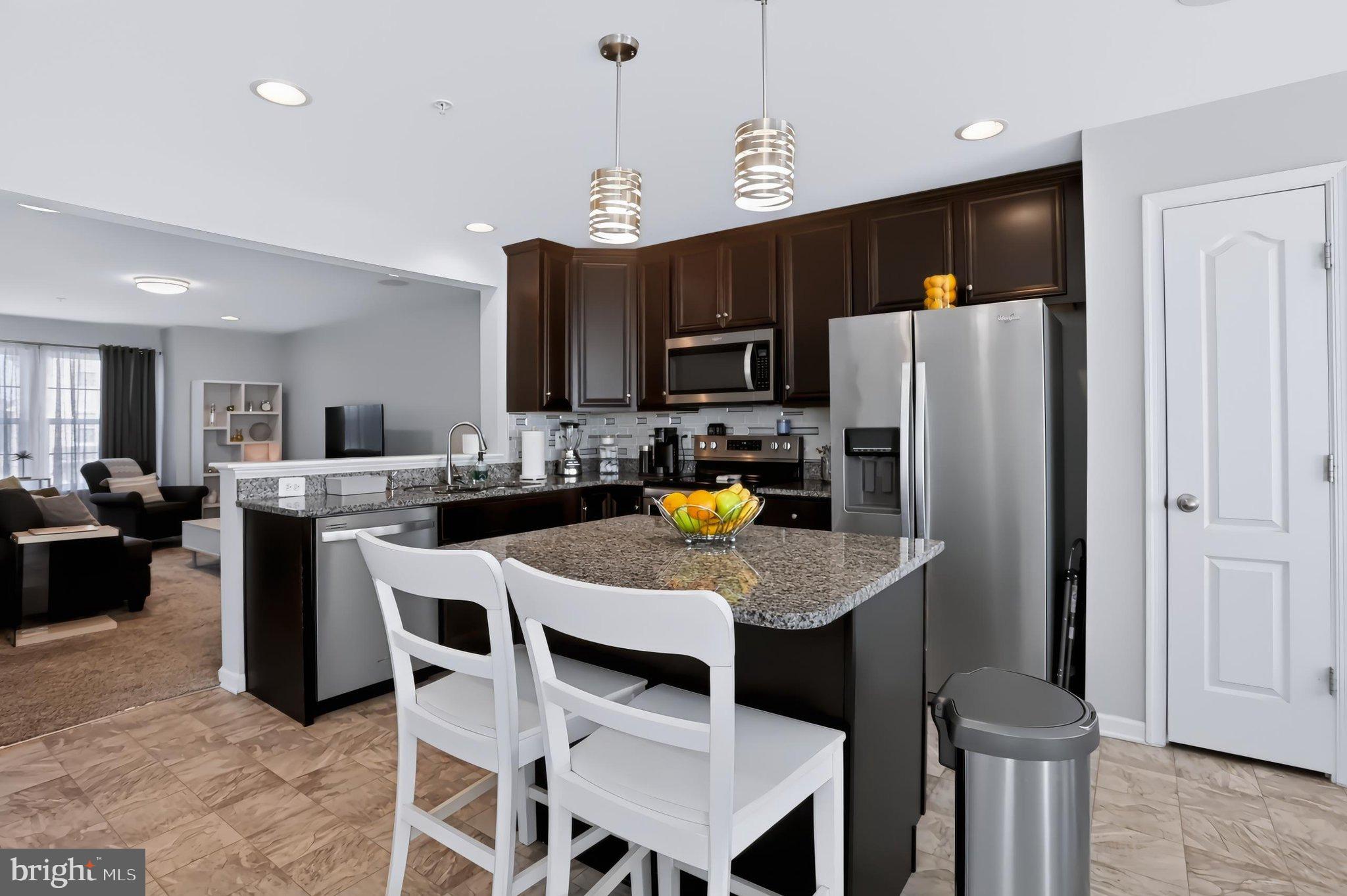 3560 MAPLEWOOD COURT 39