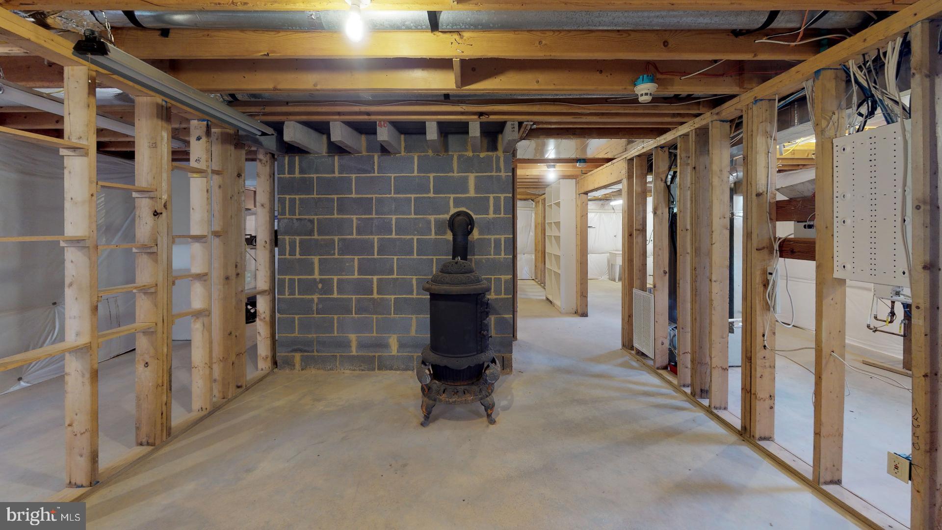 SPOTSWOOD ESTATES - Residential