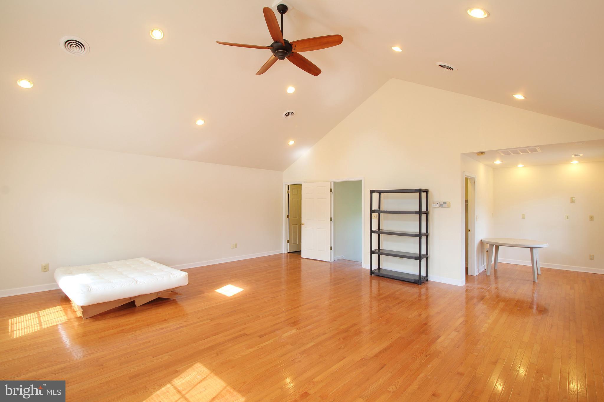 SPOTSWOOD ESTATES - Residential