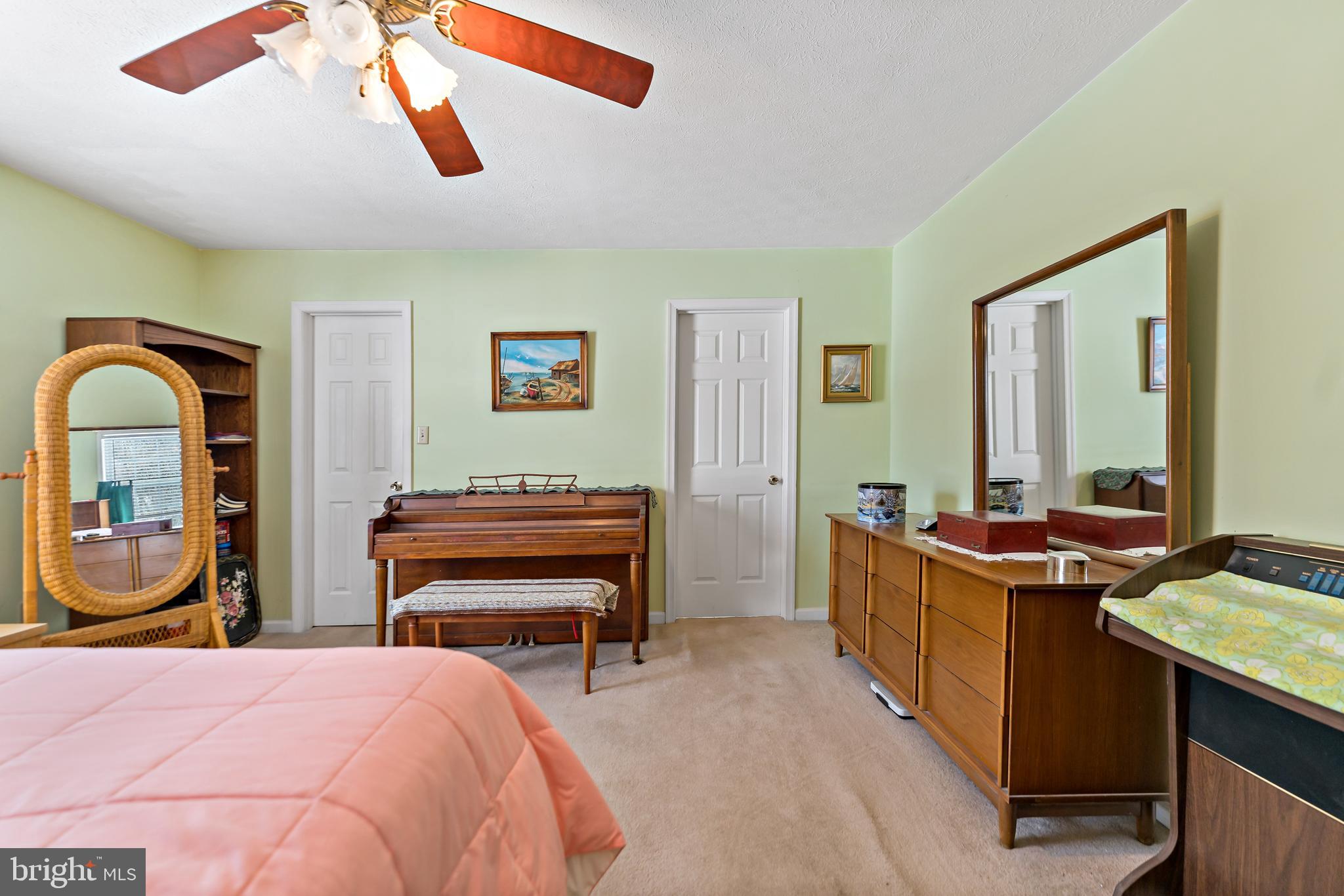 NADENBOUSCH HEIGHTS - Residential