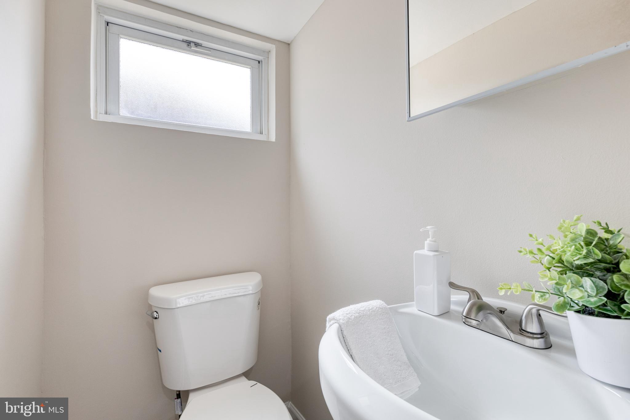 ROYAL VIEW - Residential