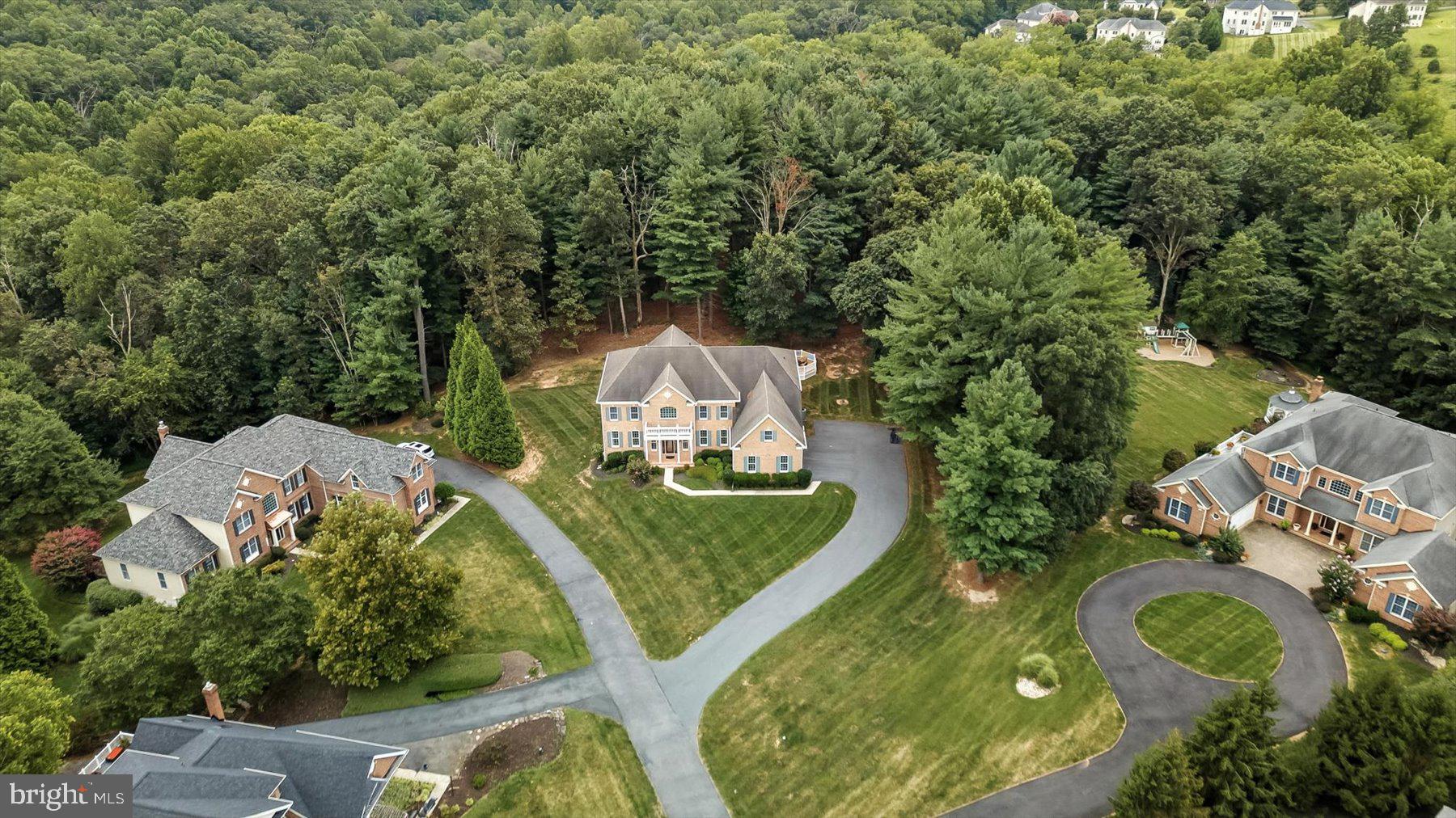 WATERFORD FARMS - Residential