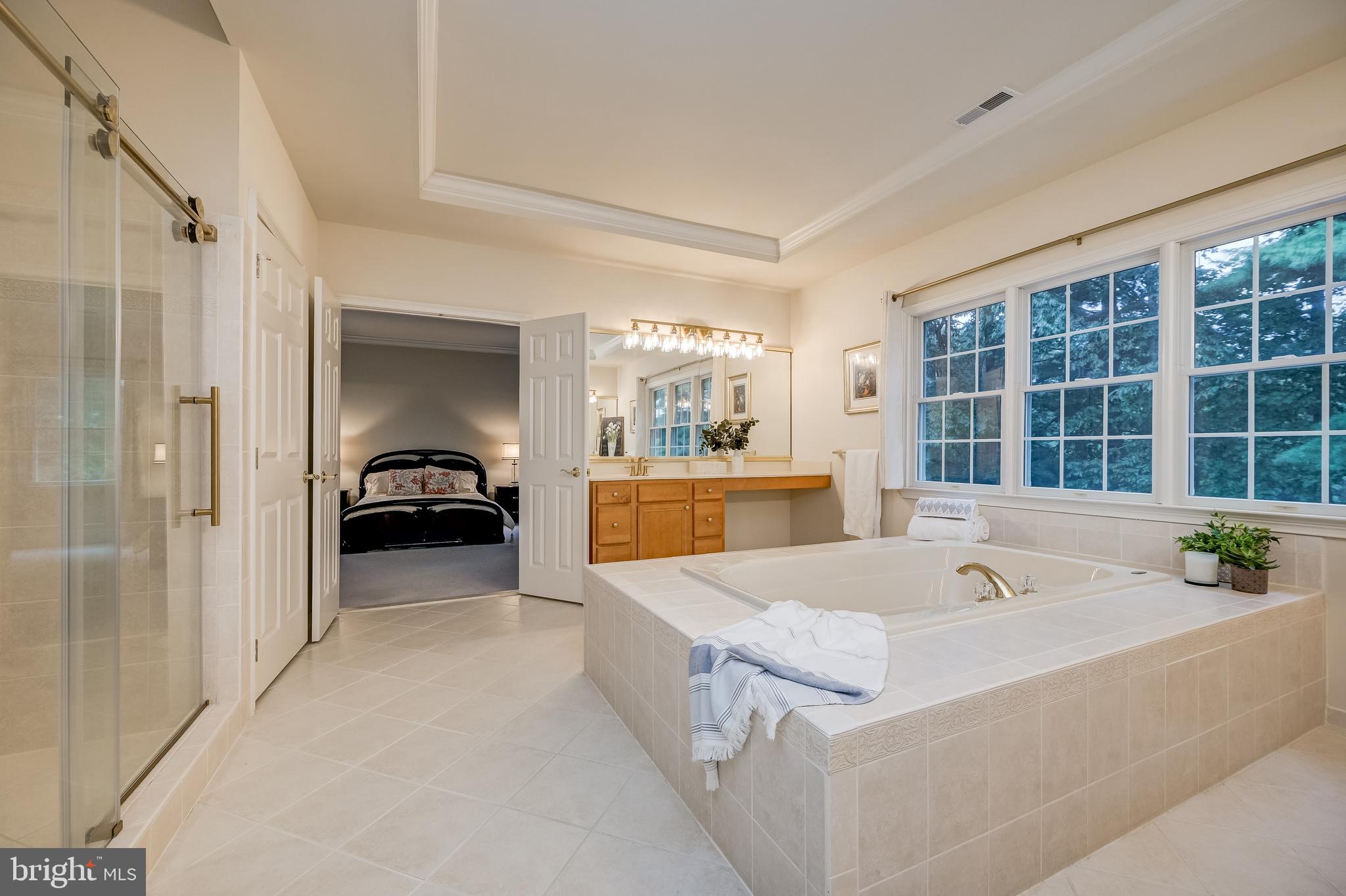 WATERFORD FARMS - Residential