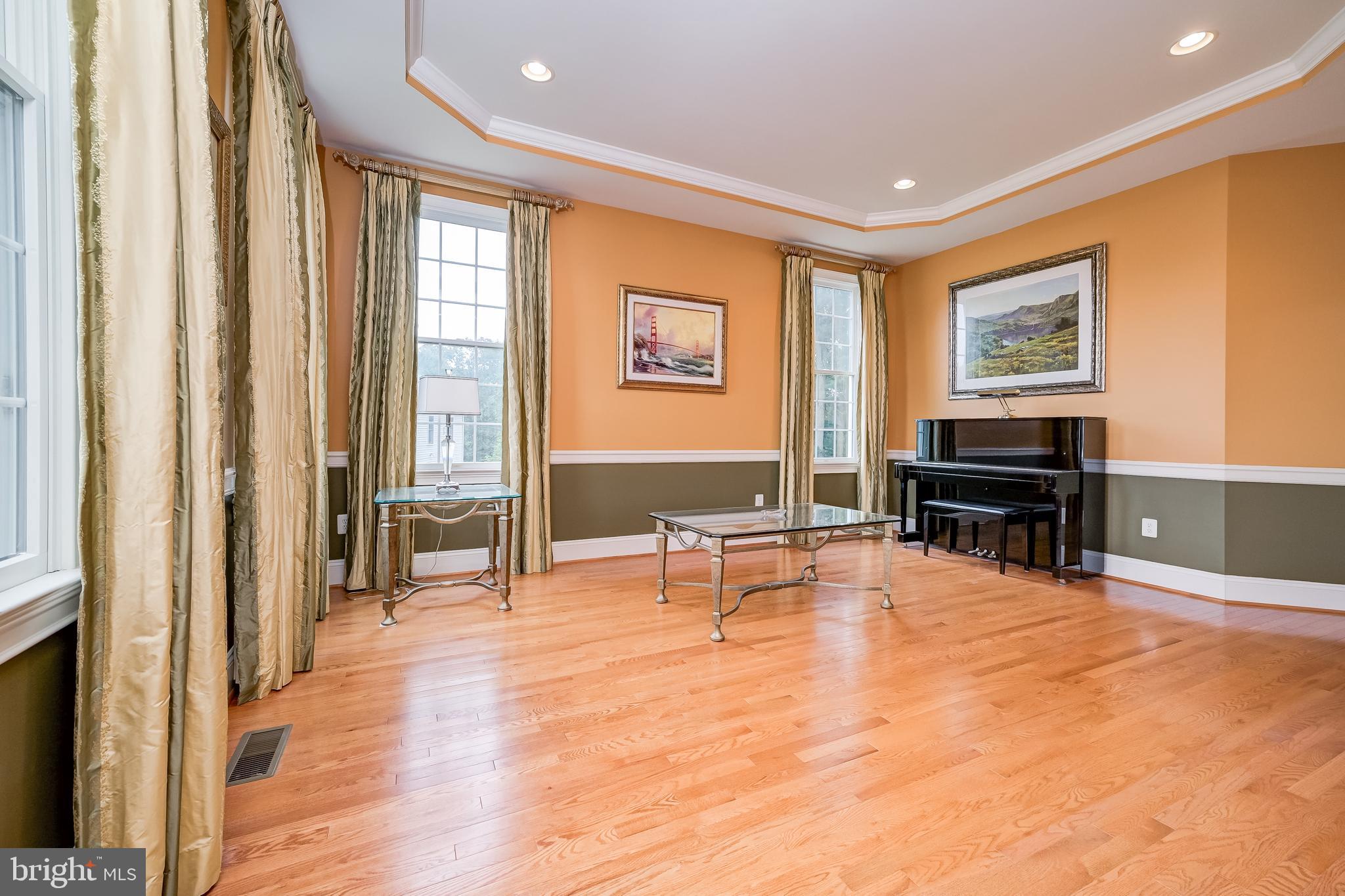 WATERFORD FARMS - Residential