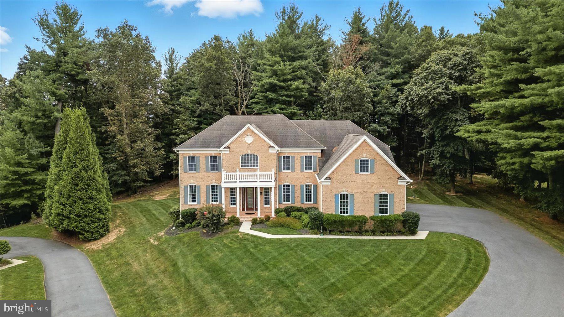 WATERFORD FARMS - Residential