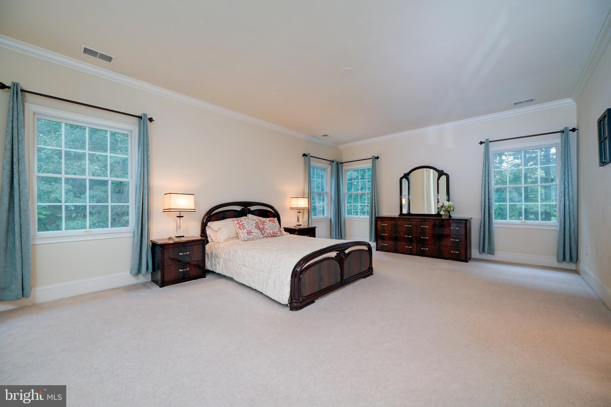 WATERFORD FARMS - Residential