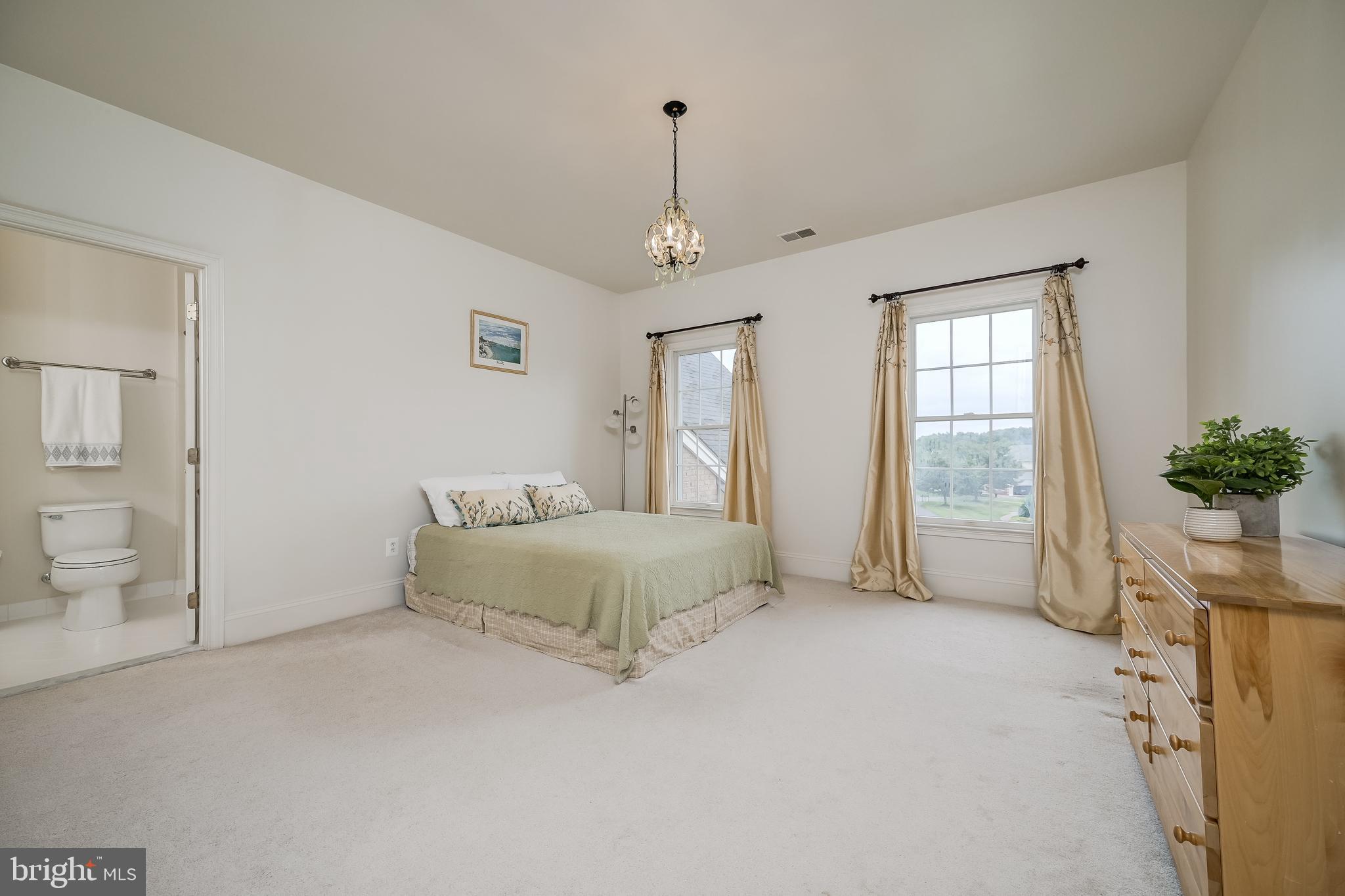 WATERFORD FARMS - Residential