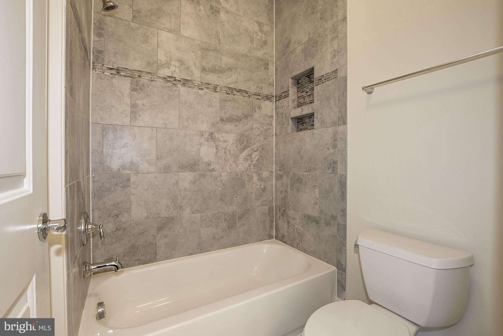 NORTH BETHESDA GROVE - Residential