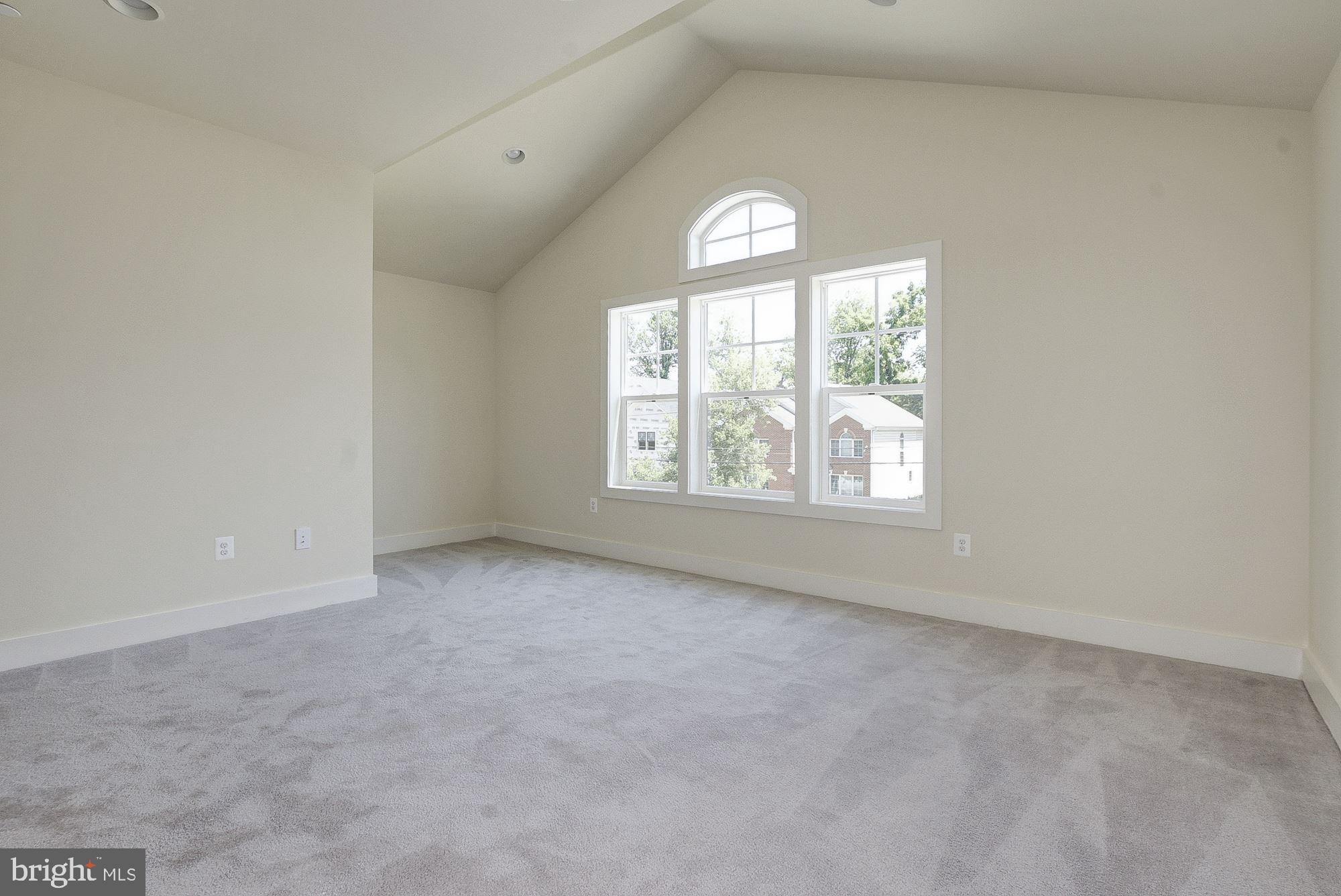 NORTH BETHESDA GROVE - Residential