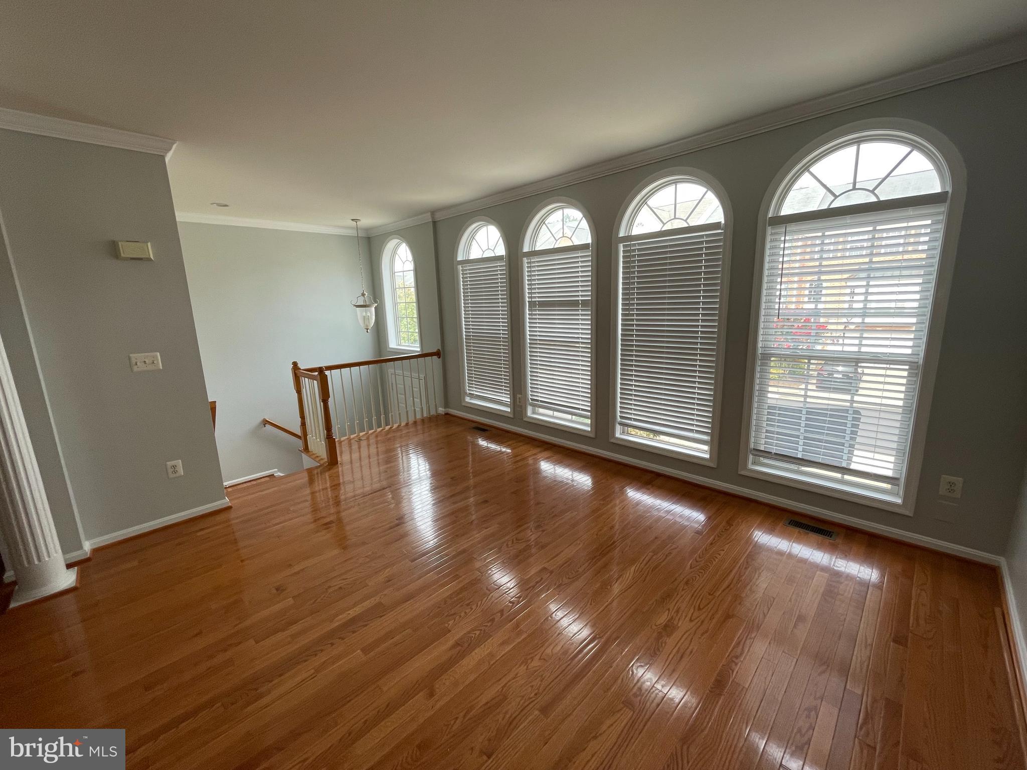 CREEKSIDE - Residential Lease