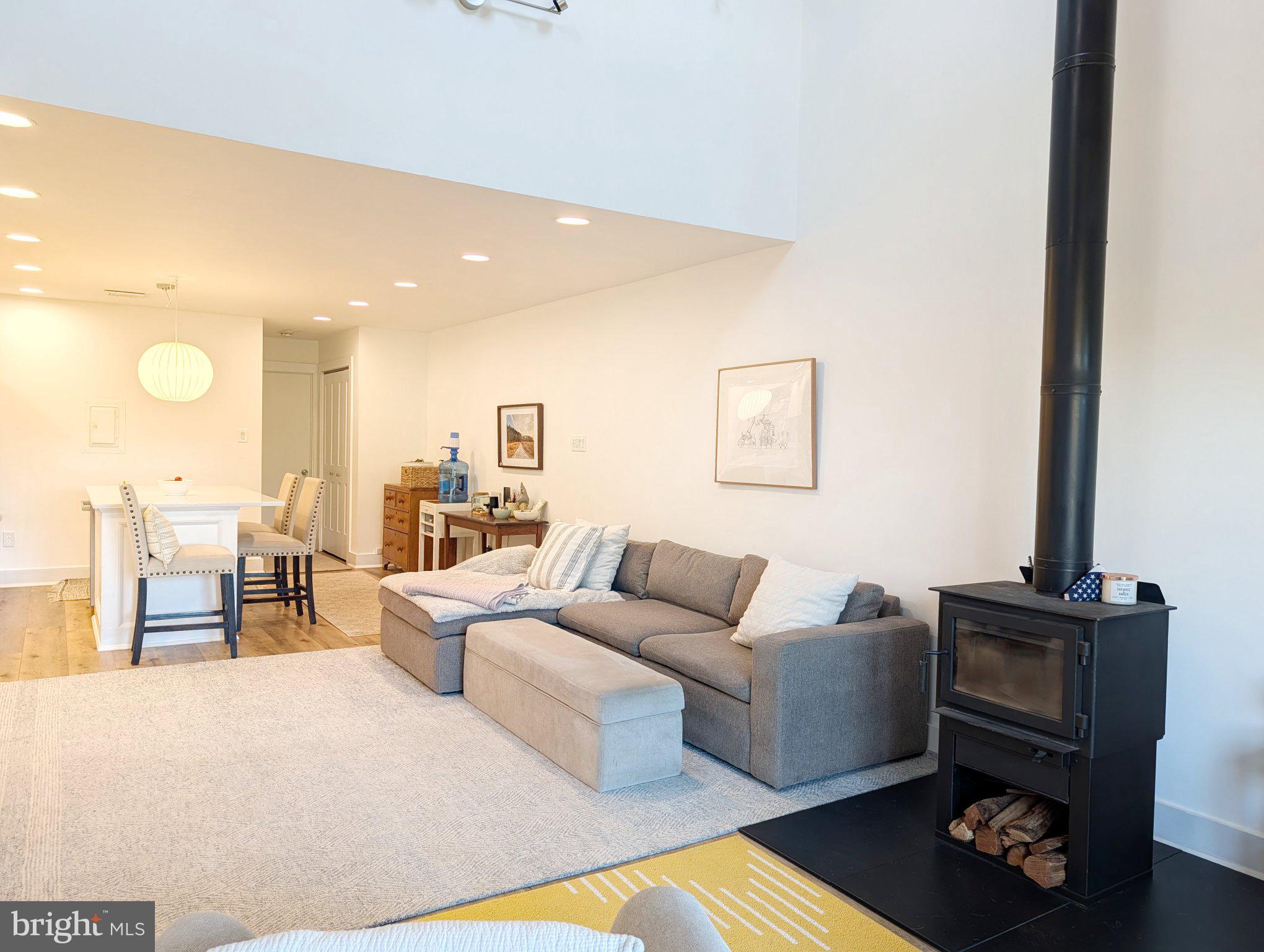16 TAHOE DRIVE B
