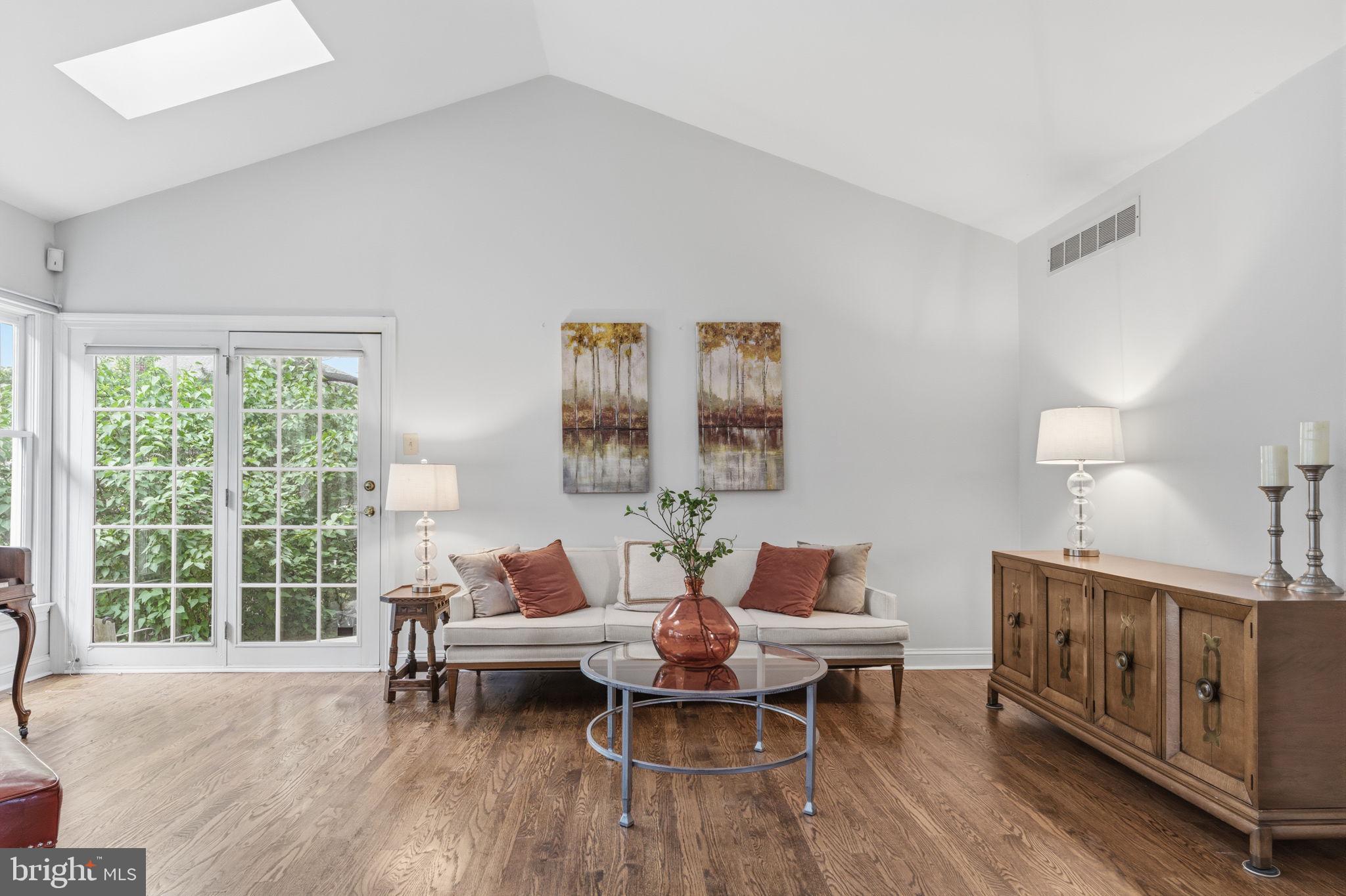 PALMER FARM - Residential