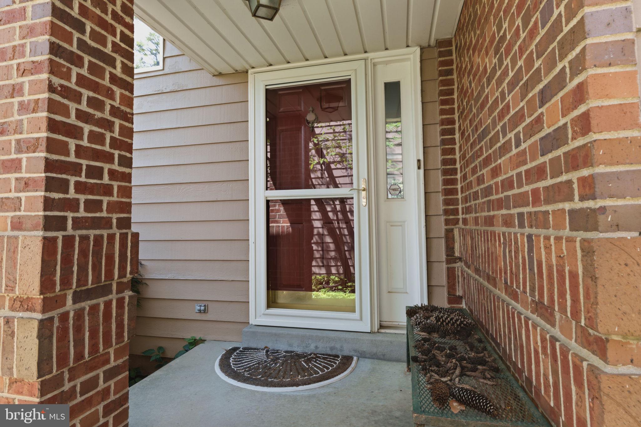 1921 KIRKBRIDE CIRCLE