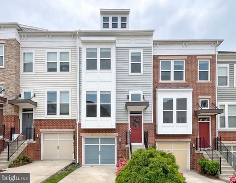 42667 NEW DAWN TERRACE BRAMBLETON VA 20148