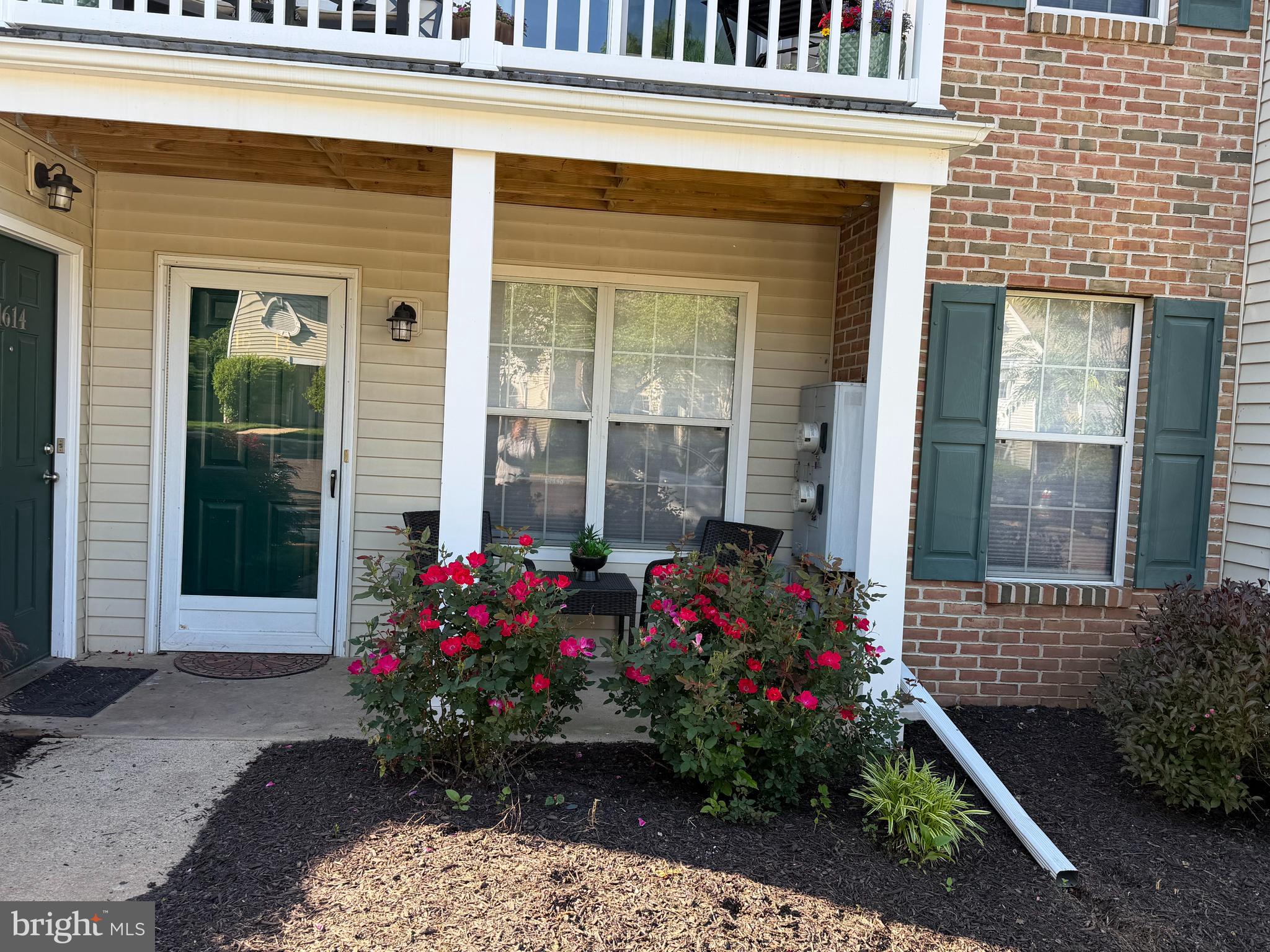 1613 ROSEWOOD COURT 79