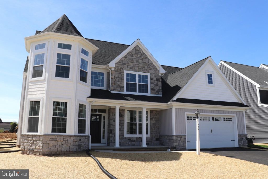 Photo of 1025 Strafford Place #56, LANCASTER, PA 17601 (MLS # PALA2059378)