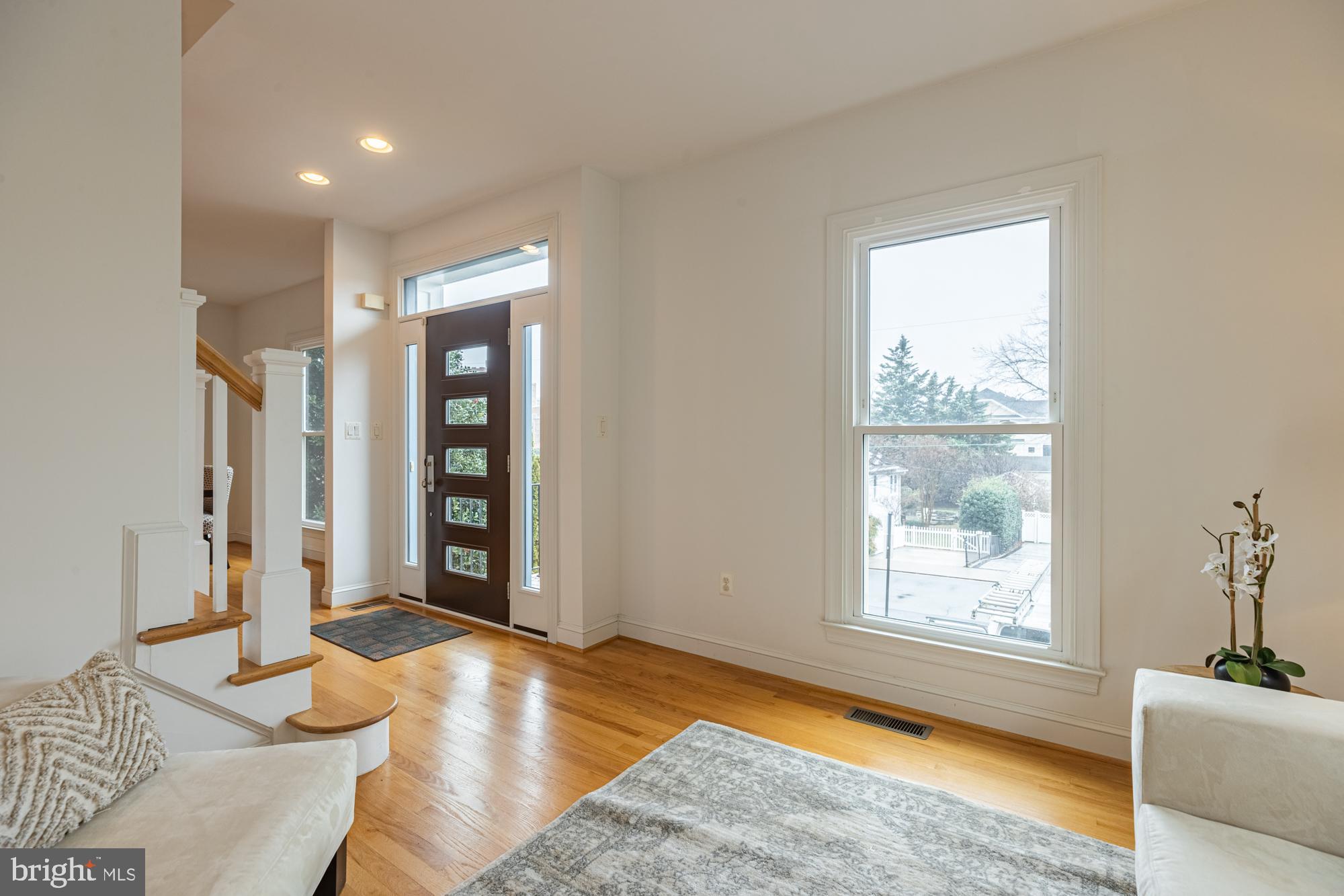 BRANDON VILLAGE - Residential