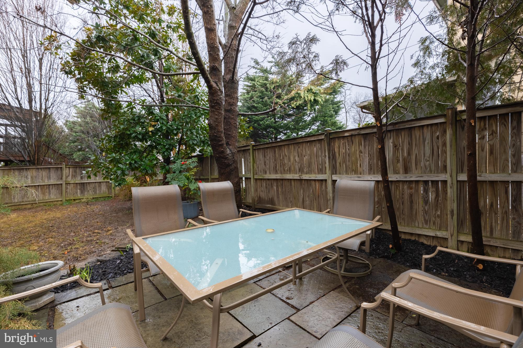 BRANDON VILLAGE - Residential