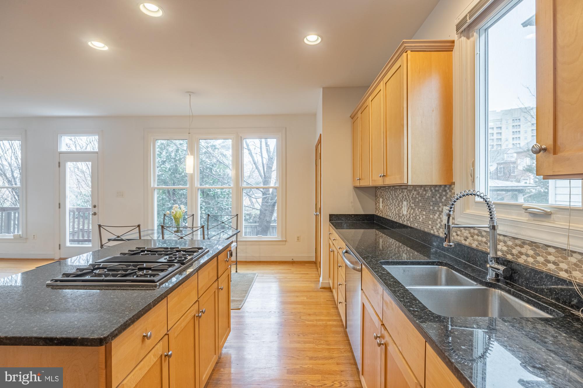 BRANDON VILLAGE - Residential