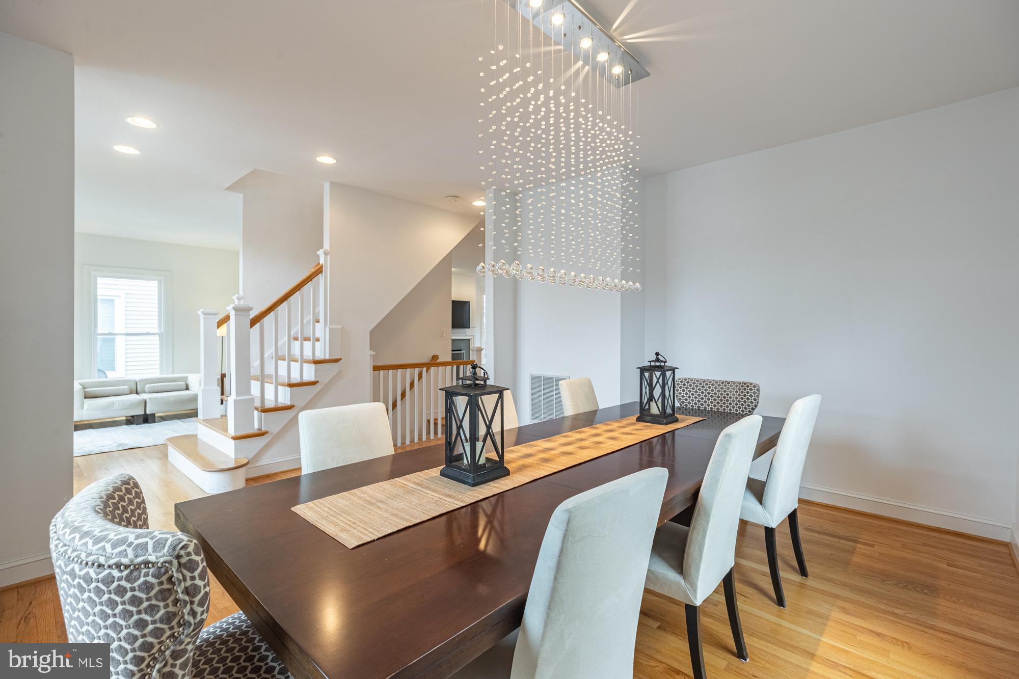 BRANDON VILLAGE - Residential