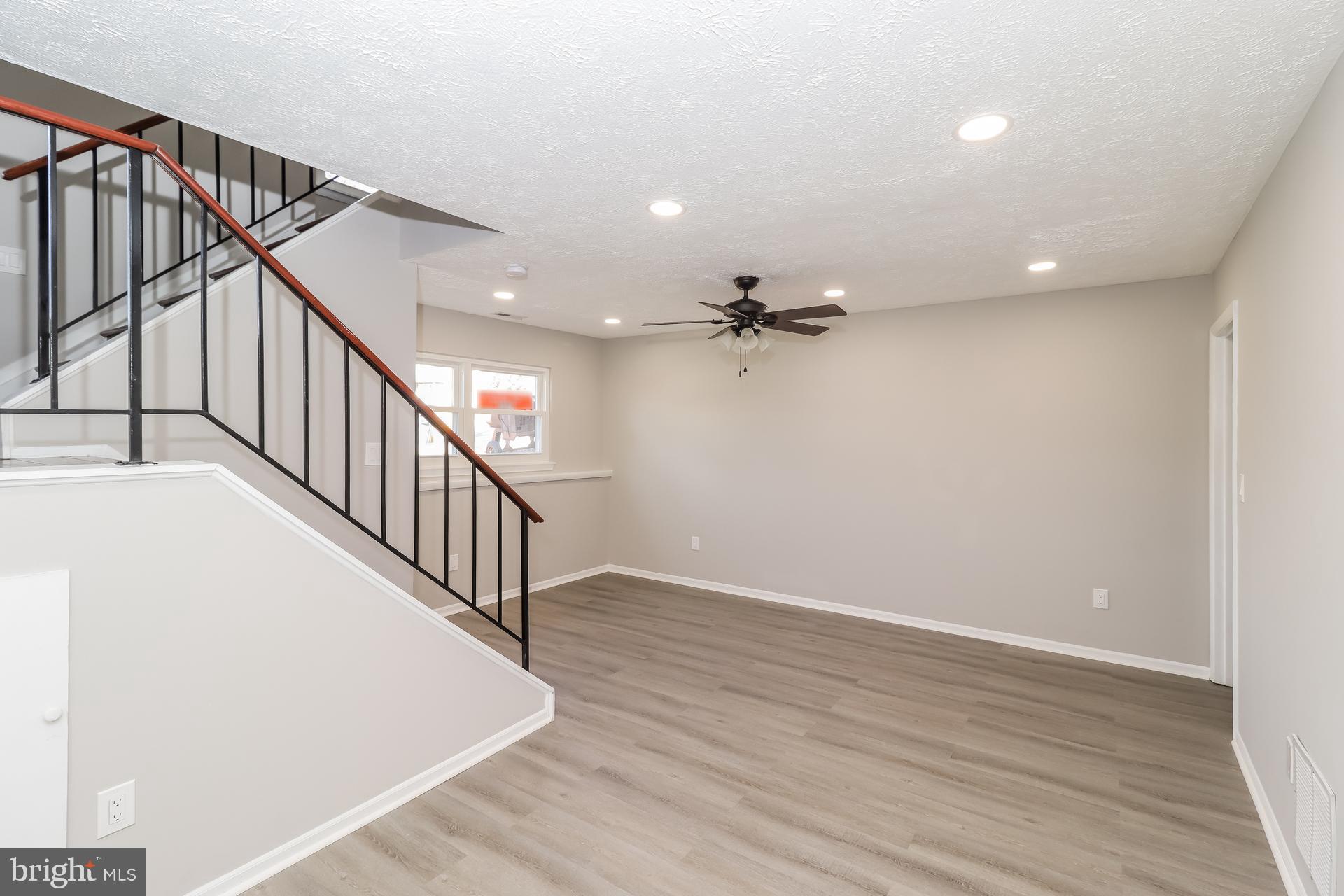 WOODCREST HOMES - Residential