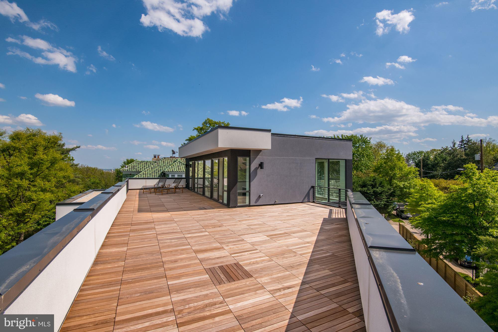 OBSERVATORY CIRCLE - Residential