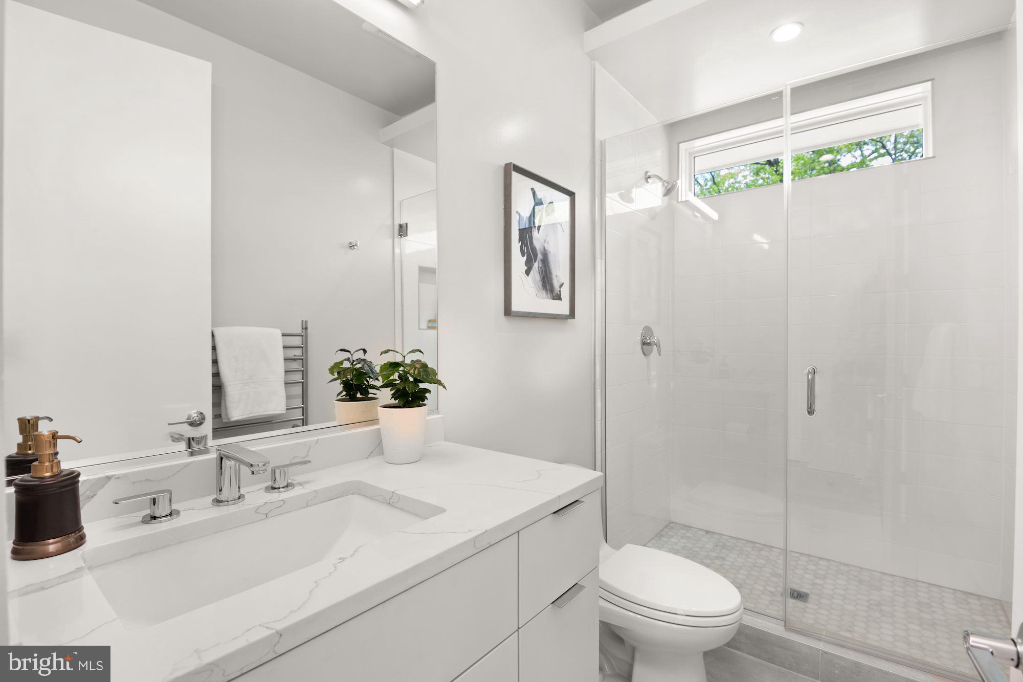 OBSERVATORY CIRCLE - Residential