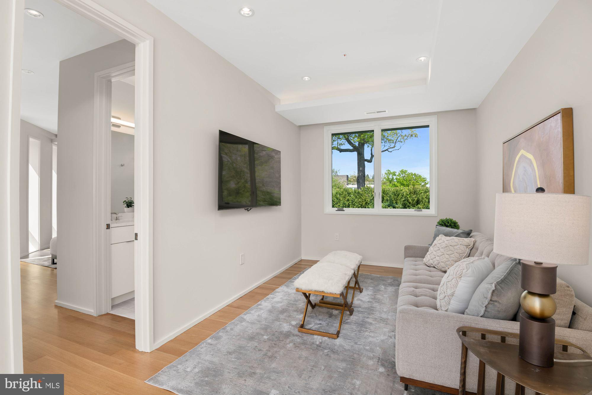 OBSERVATORY CIRCLE - Residential