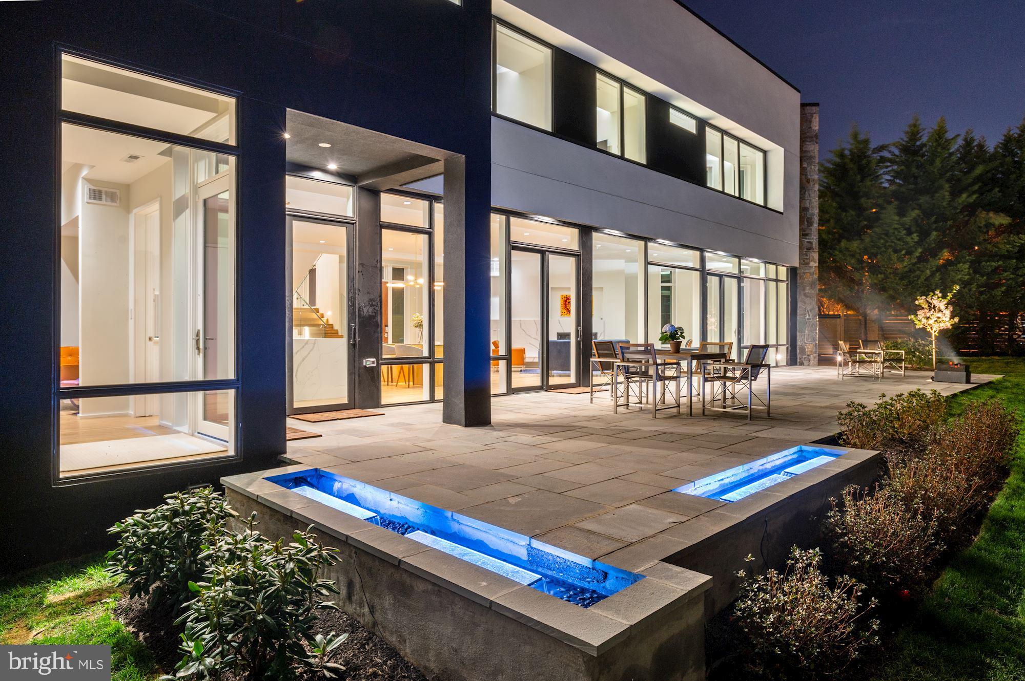 OBSERVATORY CIRCLE - Residential