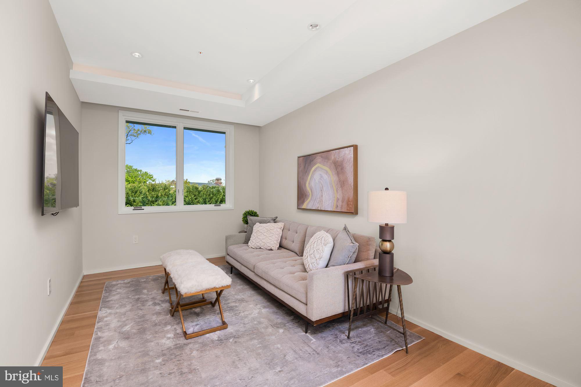 OBSERVATORY CIRCLE - Residential