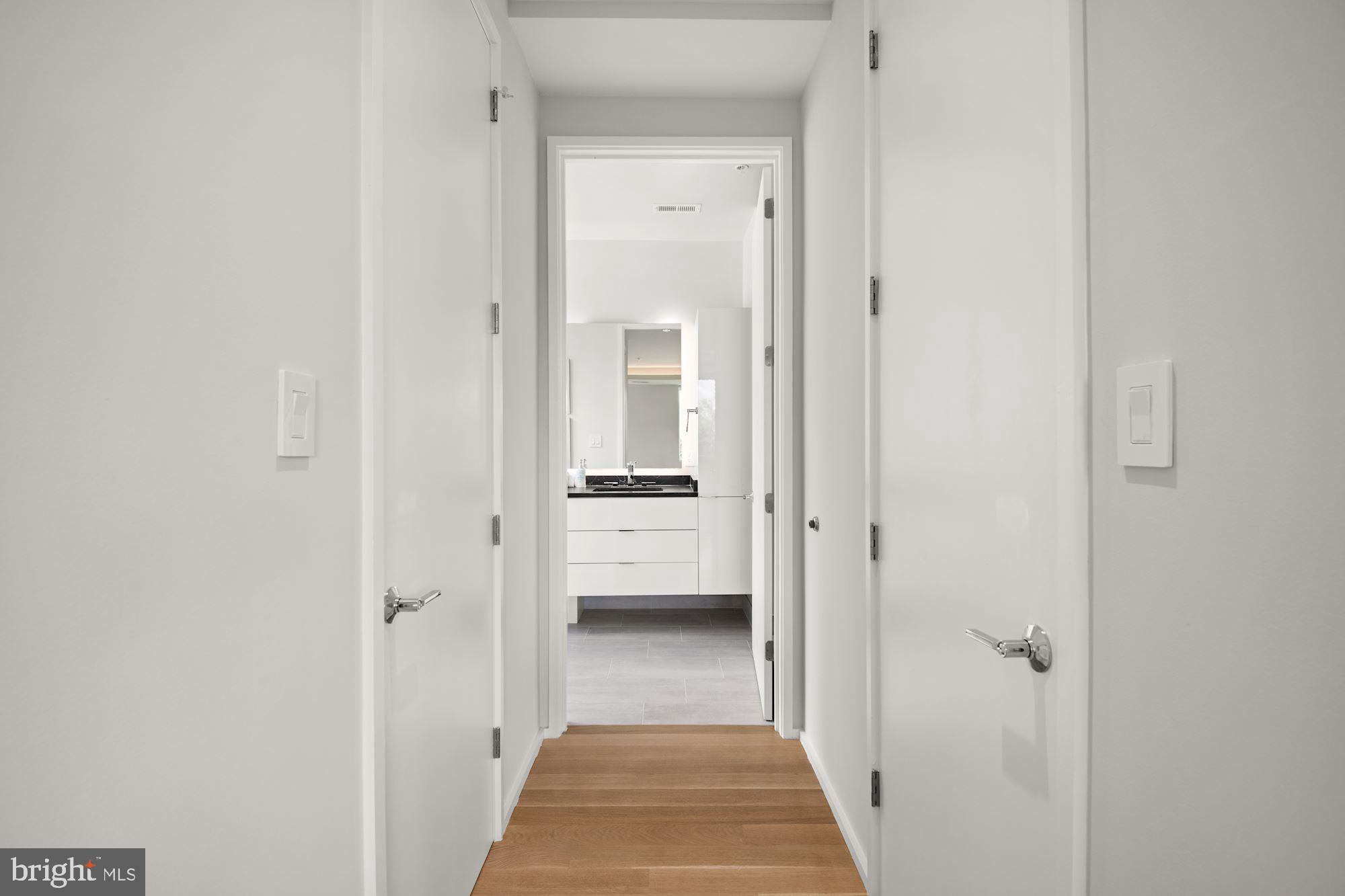 OBSERVATORY CIRCLE - Residential