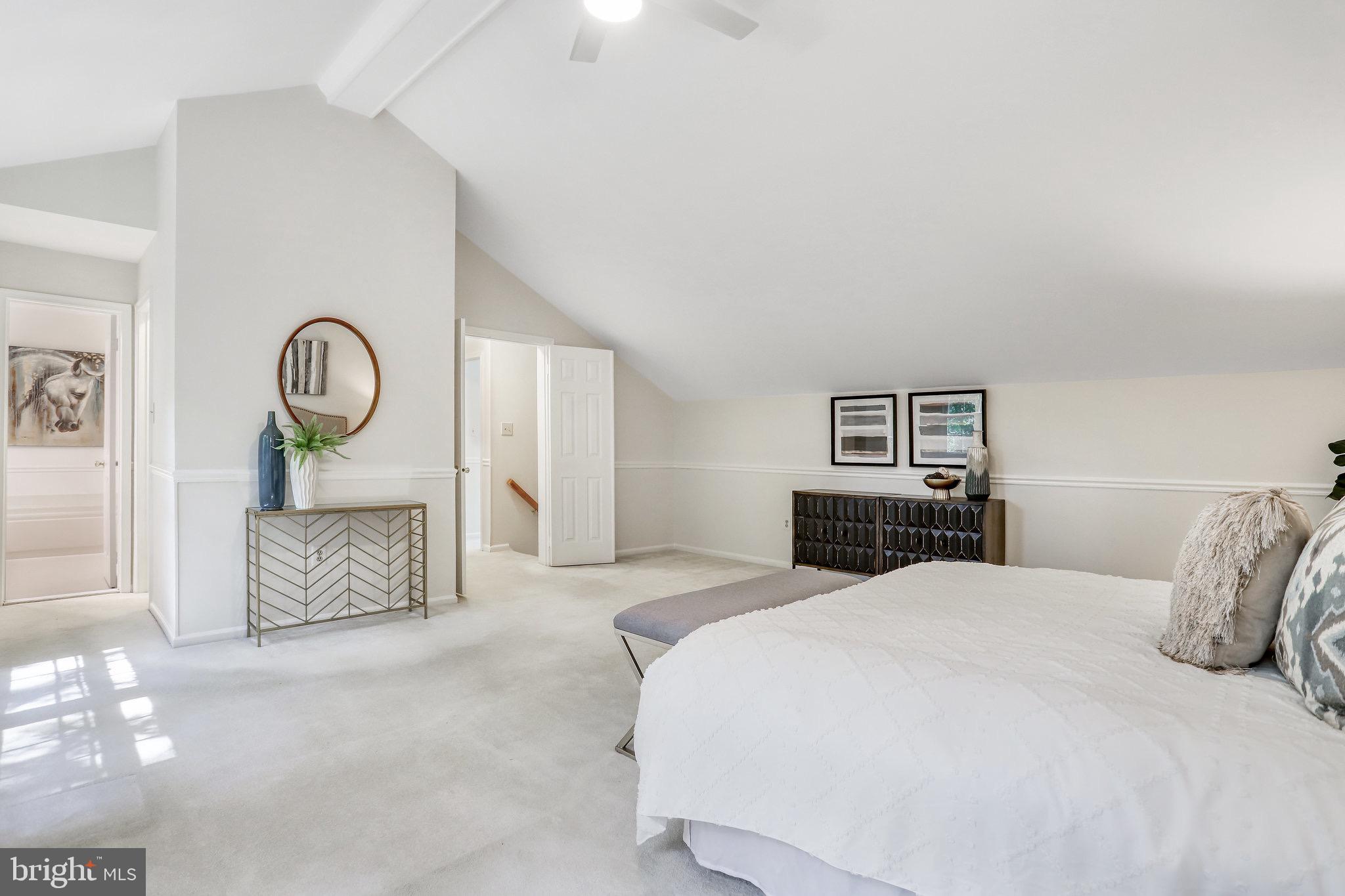 MIDDLE VALLEY - Residential